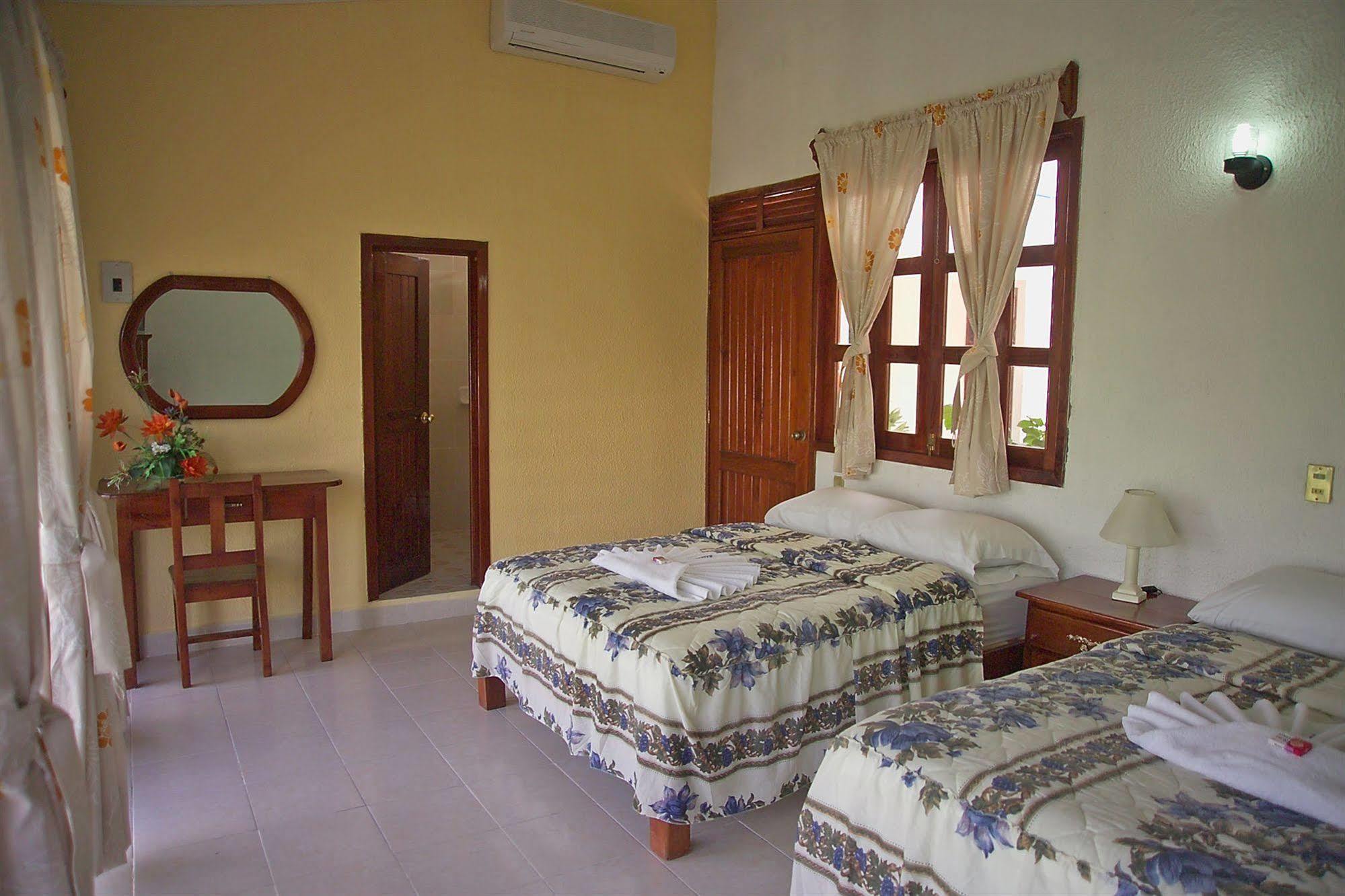פלנקה Hotel Mallorca מראה חיצוני תמונה